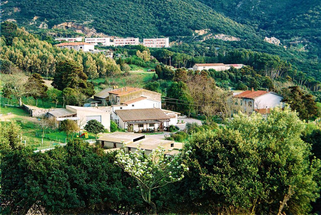Agriturismo Satanca Villa Arbus Exterior photo